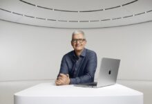 Apple Bakal Transisi Besar, Tim Cook Mundur Setelah 14 Tahun Memimpin Perusahaan