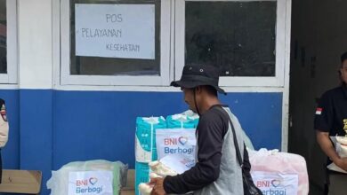 BNI Salurkan Bantuan Tanggap Darurat untuk Korban Banjir Bandang di Padang dan Sibolga