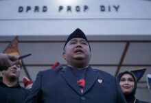 Banjir Tapanuli Bawa Gelondongan Kayu, Pemerintah Didesak Selidiki Dugaan Pembalakan Liar