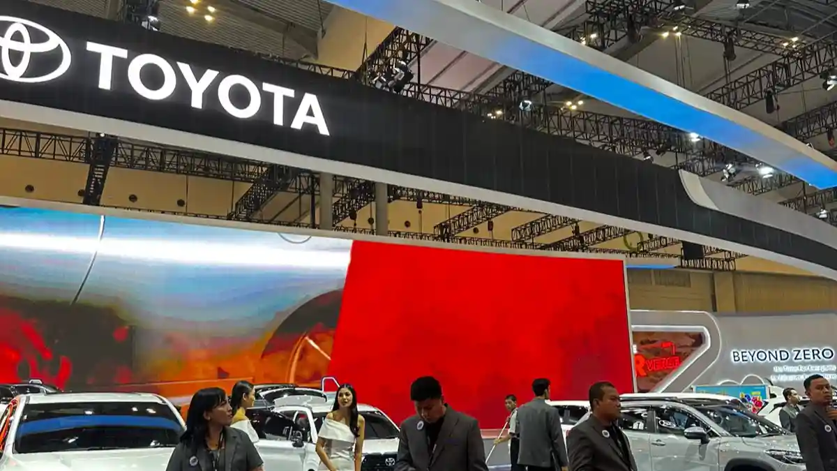 Booth Toyota di GJAW 2025: Deretan Mobil Baru dan Promo Spesial untuk Pengunjung