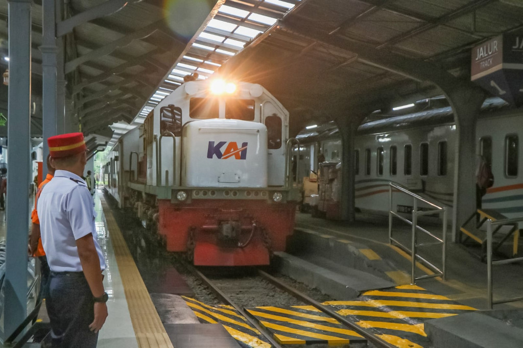 Cara Dapat Diskon 30% Beli Tiket Kereta: Syarat dan Ketentuan Lengkap 2024