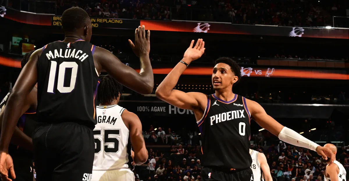 Game Thread: Spurs (11-4) vs Suns (10-6) - Analisis, Statistik & Highlight Terbaru
