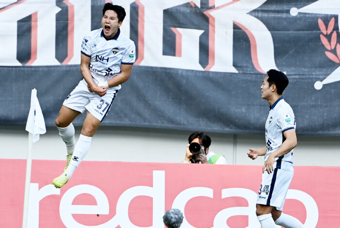 Gimcheon Kim Joo-chan Cetak Gol Pertama dan Beri Semangat Tim dalam Pertandingan Terbaru