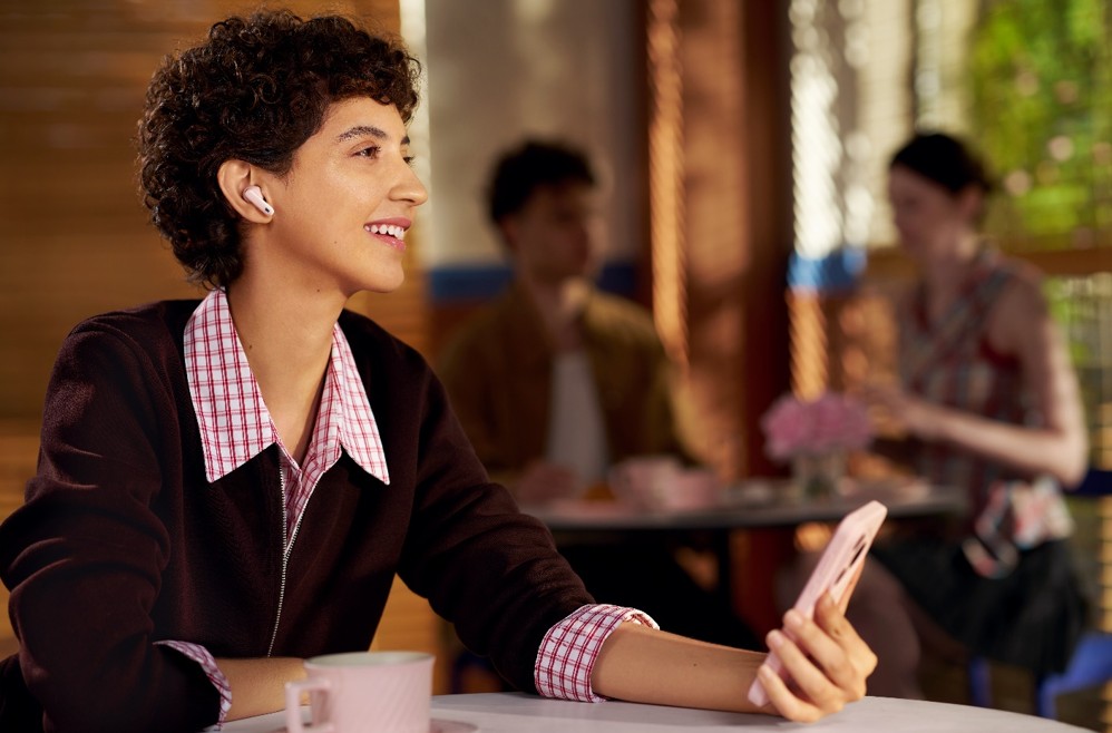 HUAWEI FreeBuds 7i: Noise Cancellation Kuat & Mic Jernih, Stylish untuk Aktivitas Sehari-hari