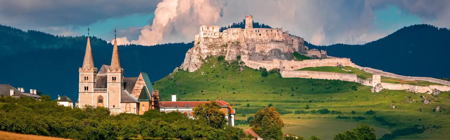 Itinerary 5 Hari 6 Malam di Slovakia: Rencana Perjalanan Lengkap dan Seru untuk Liburan Anda