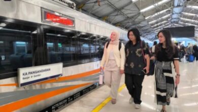 KAI Operasikan 7.982 Perjalanan Kereta Selama Momen Nataru 2025-2024, Catat Jadwalnya!