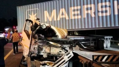 Kecelakaan Beruntun di Tol Gayamsari Semarang: Dua Orang Tewas, Lalu Lintas Macet Total