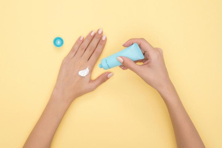 Kepoin 5 Rekomendasi Sunscreen Terbaik yang Aman untuk Digunakan Setiap Hari