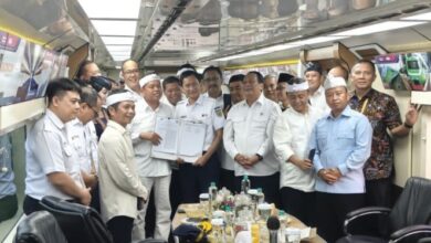 Kereta Kilat Pajajaran Tempuh Jakarta-Bandung 1,5 Jam, Tantang Kecepatan Whoosh