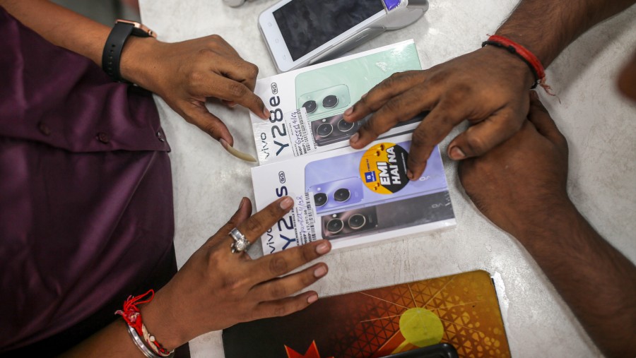 Klasemen Terbaru HP Kamera Terbaik 2025: iPhone Tertinggal dari Kompetitor Android