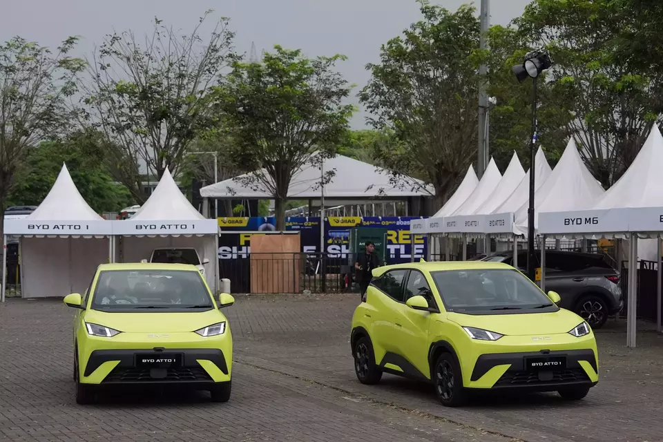 Penjualan Mobil Listrik Oktober 2025 Melonjak, BYD Atto 1 Kuasai Pasar Nasional