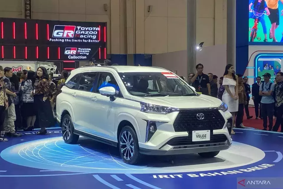 Penjualan Mobil Turun, Insentif Mobil Hybrid Dianggap Solusi Dongkrak Industri Otomotif