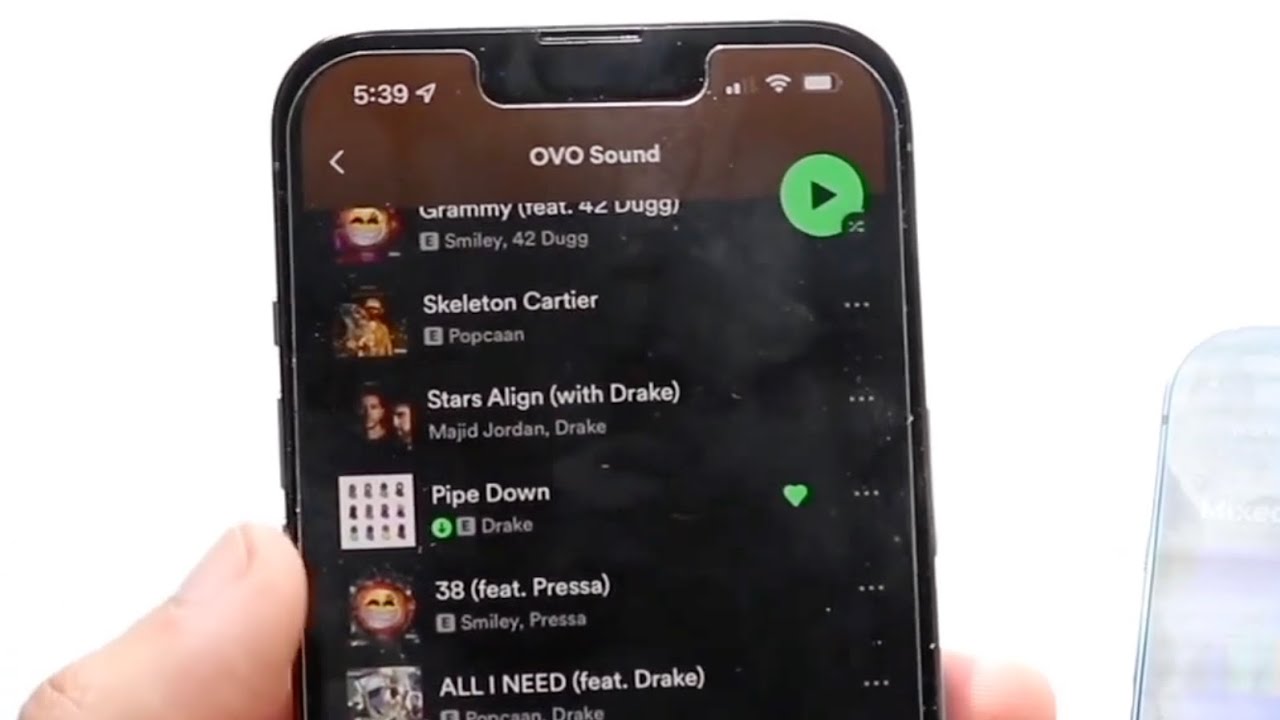 Perbandingan Spotify Free vs Premium 2025: Mana Pilihan Terbaik untuk Streaming Musik?