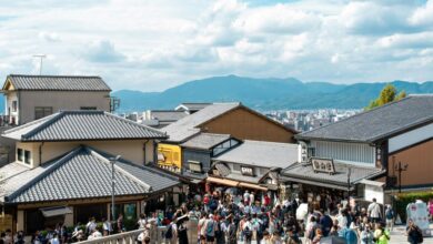 Perselisihan Taiwan Memanas, Tiongkok Larang Warganya Bepergian ke Jepang: Dampak & Analisis