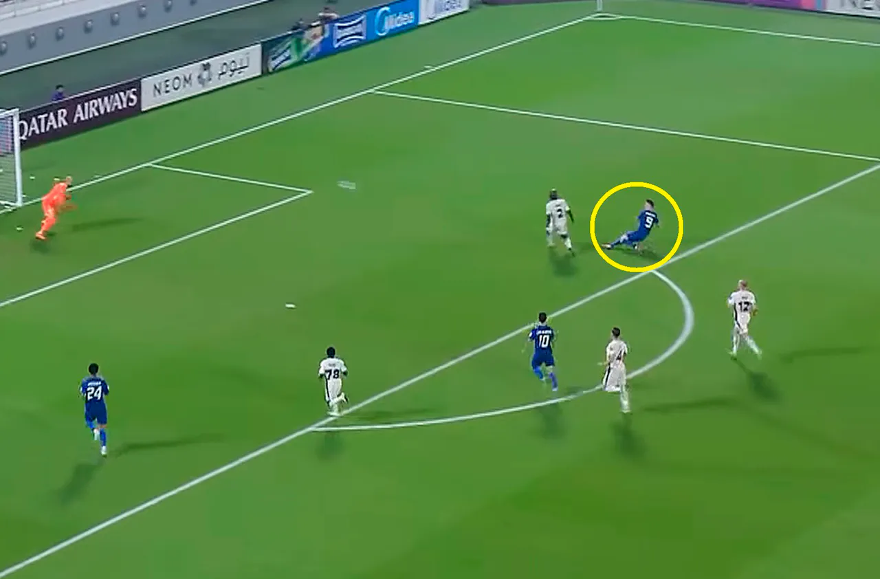 Piątek Duel Melawan Benzema: Gol Spektakuler dari Pemain Polandia [VIDEO]