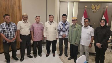 Presiden Prabowo Tiba dari Australia, Beri Rehabilitasi untuk 2 Guru di Luwu Utara