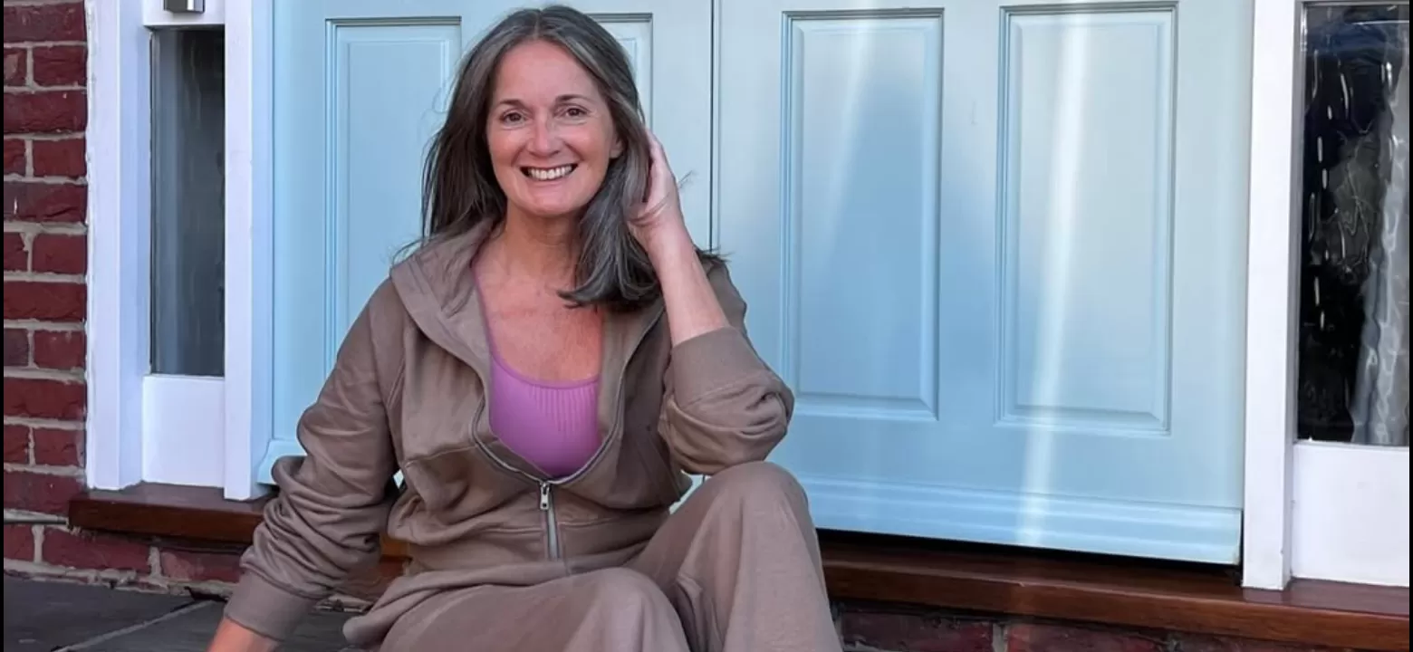 Rahasia Jacqueline Hooton Tetap Sehat dan Bugar di Usia 62 Tahun: Tips & Pola Hidup