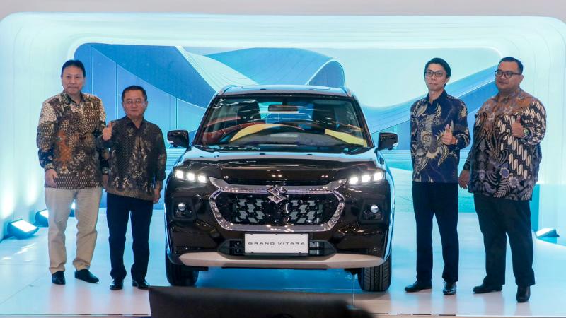 Suzuki Hadirkan Tiga SUV Hybrid Baru 2025, Jawab Permintaan SUV Efisien di Indonesia