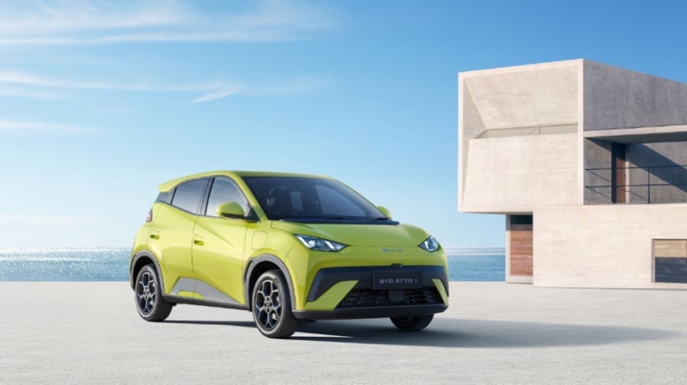 Toyota Tunda Pabrik Baterai EV, BYD Kuasai Puncak Penjualan Mobil Listrik 2025 Toyota Tunda Pabrik Baterai EV, BYD Kuasai Puncak Penjualan Mobil Listrik 2025