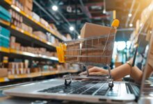 UMKM Was-Was Omzet Anjlok karena KTR, Begini Cara Bertahan dengan Teknologi Terkini