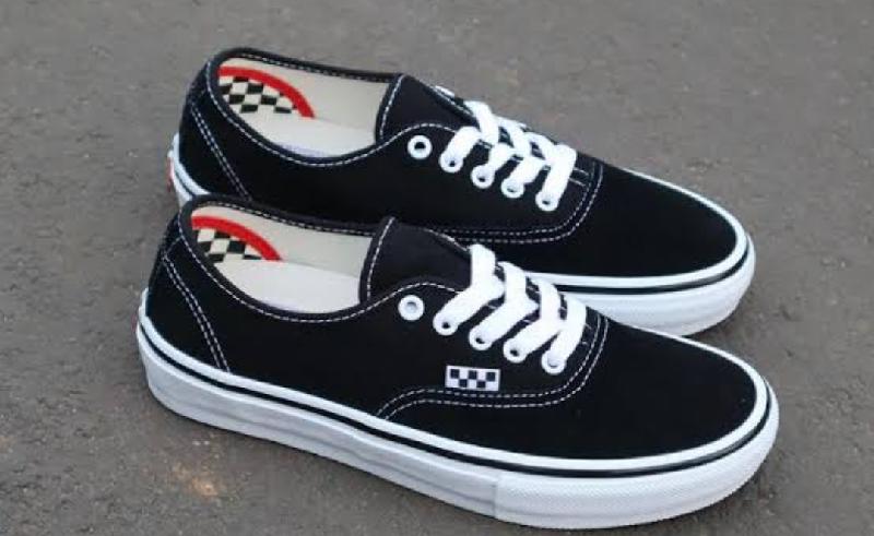 10 Sepatu Vans Wajib Miliki oleh Gen Z: Tren Kekinian dan Gaya yang Tak Lekang Waktu