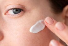 10 Sunscreen Terbaik untuk Mengatasi Kulit Kusam dan Wajah Lebih Cerah Secara Alami