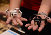 15 Rekomendasi Drone Mini Terbaik 2025: Ringkas, Canggih, dan Mudah Dioperasikan