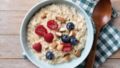 4 Alasan Oatmeal Cocok Jadi Sarapan Sehari-hari: Sehat, Praktis, dan Bernutrisi