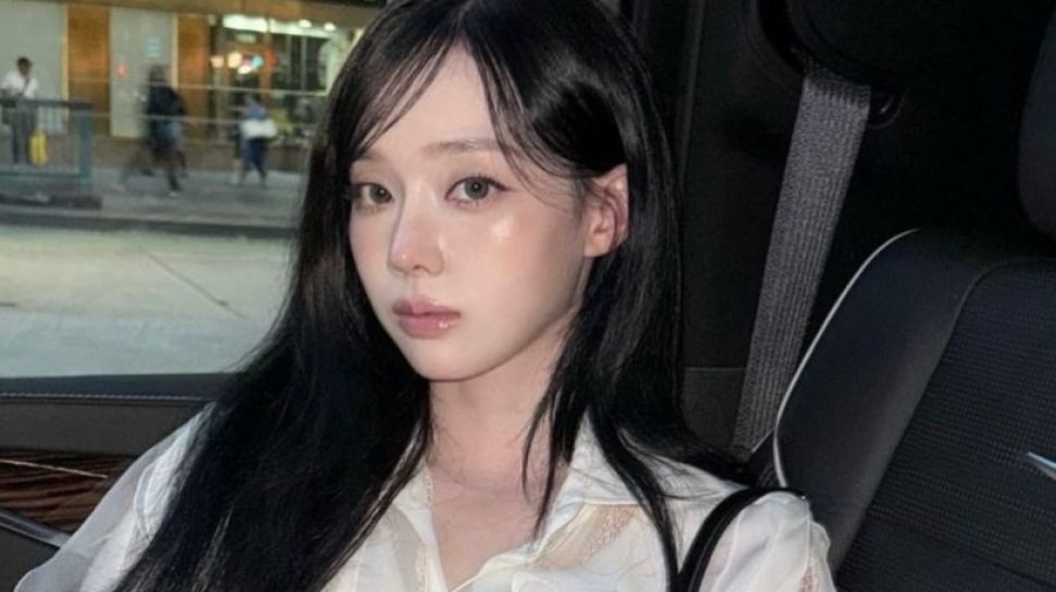 4 Inspirasi Gaya Harian ala Winter aespa yang Mudah Ditiru dan Kece untuk Sehari-hari