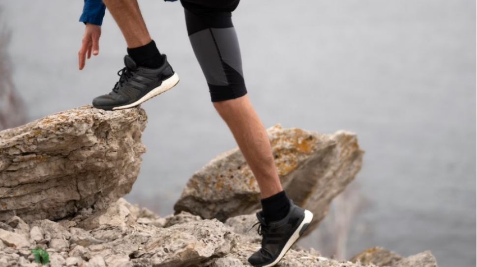 4 Sepatu Lari Lokal Plat Carbon Setara Nike Alphafly dan Adidas Adizero, Harganya Rp500 Ribuan