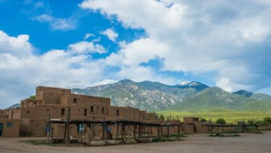 5 Hal Menarik Tentang Pemukiman Tradisional Taos Pueblo yang Tetap Hidup Hingga Kini