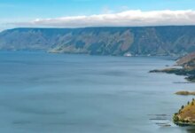 5 Hotel dengan Kolam Renang di Parapat untuk Liburan Santai dan Nyaman