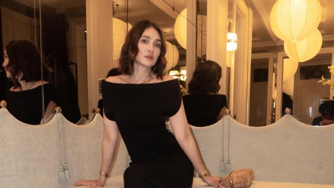 5 Kebiasaan Sehat Luna Maya di Usia 40-an yang Bikin Kulit Makin Glowing dan Awet Muda