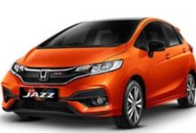 5 Mobil Bekas Stylish untuk Wanita Karier: Pilihan Sedan dan Hatchback Terbaik