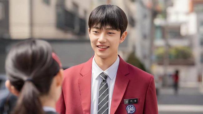 6 Drama Korea Populer Dibintangi Aktor Tampan Cho Jun Young yang Wajib Ditonton