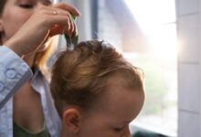 6 Rekomendasi Hair Lotion Bayi Terbaik agar Rambut Tumbuh Lebat dan Sehat