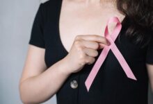 7 Gejala Awal Kanker Payudara yang Wajib Diketahui untuk Deteksi Dini dan Pencegahan
