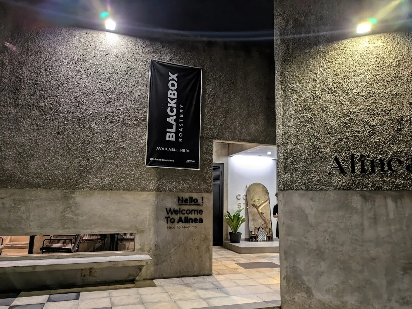 9 Rekomendasi Cafe di Kediri: Tempat Nongkrong Murah, Estetik, dan Nyaman