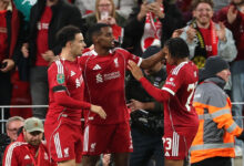 Alexander Isak Alami Cedera Tulang Kaki, Ini Kandidat Pengganti di Lapangan