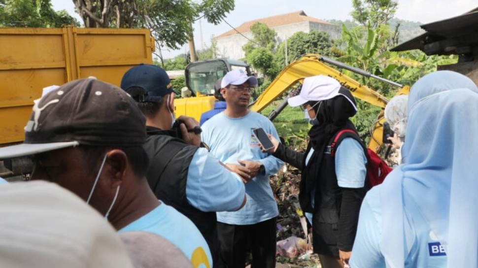 Antisipasi Banjir saat Cuaca Ekstrem, Ratu Zakiyah Instruksikan Bersih-bersih Sampah Sungai