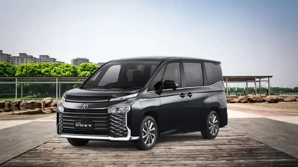 Apakah Toyota Voxy Boros BBM? Simak Fakta Konsumsi Bahan Bakar dan Ulasan Lengkapnya