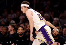 Austin Reaves Absen Minimal 4 Minggu Akibat Cedera Otot Betis Tingkat Dua