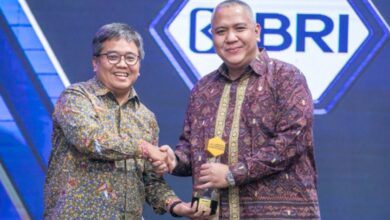BRI Raih Anugerah Penggerak Sektor Keuangan Berkat Konsistensi Holding Ultra Mikro