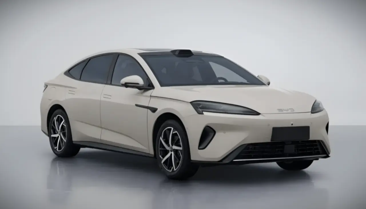 BYD Seal 07 EV Terdaftar di MIIT, Pakai Motor 240 kW & LiDAR Atap untuk Fitur Otonom