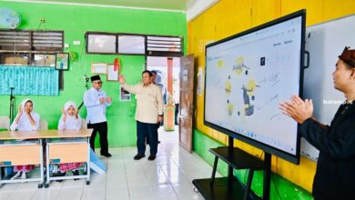 Bantuan Perangkat Digital Lengkapi Fasilitas Belajar di Sekolah Wilayah Batam