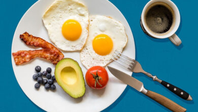 Cara Menjaga Berat Badan Ideal dengan Pola Makan Sehat selama Liburan Akhir Tahun