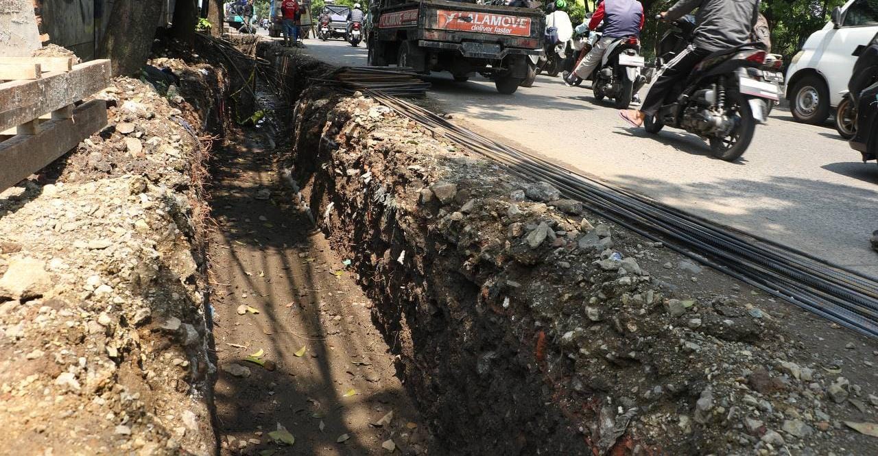 DSDABM Bandung Percepat Normalisasi Drainase dan Perbaikan Jalan untuk Cegah Banjir