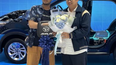 Daihatsu Serahkan Ayla Retro Future kepada Pemenang Super Giveaway di GJAW 2025