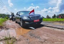 Dampak Kehadiran Mobil Nasional Terhadap Strategi Mercedes-Benz di Pasar Otomotif