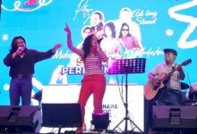 Dari Lagu Galau hingga Paduan Suara Massal, Romaria Simbolon Guncang Bekasi Bareng Petrus Gea
